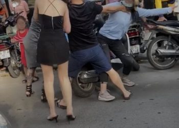Đánh ghen ở Lý Nam Đế: Về mặt pháp luật, người dễ bị xử lý nhất lại là người vợ