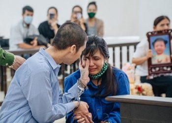 Nhìn lại vụ bé gái 3 tuổi bị bạo hành đến tử vong: Bi kịch gia đình vô cùng đau xót từ quá khứ, hiện tại đến tương lai