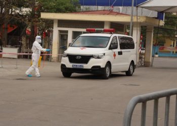 Sáng 15/4, thêm 4 ca mắc COVID-19