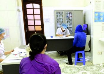 Bệnh nhân rối loạn tâm thần tăng vì giãn cách