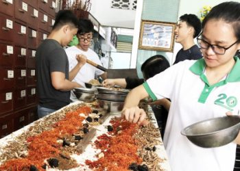 Điều trị hậu COVID-19 bằng thuốc nam