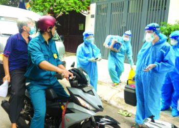Ở nơi “gác cửa sức khỏe” cho dân – Bài 1: Những người gắn bó với trạm y tế