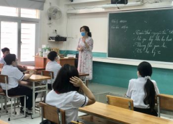 “Rào chắn” ngừa COVID-19 hiệu quả trong nhà trường