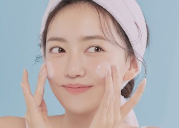 QUY TRÌNH 7 BƯỚC CHĂM SÓC DA MẶT CƠ BẢN, ĐÚNG CÁCH, ĐƠN GIẢN