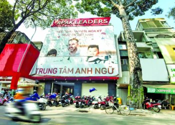 Hàng loạt cơ sở tiếng Anh Apax Leaders đóng cửa: Phụ huynh khốn đốn